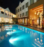 Club Mahindra Kensville Golf Resort Αχμπανταμπάντ Εξωτερικό φωτογραφία